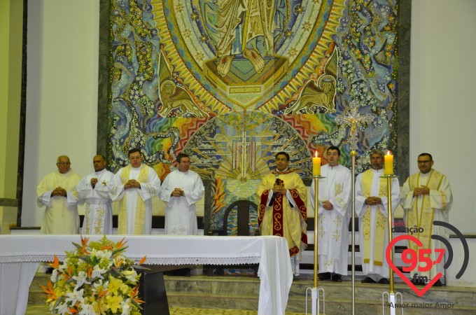 Padre Alexsandro completa dois anos de sacerdócio