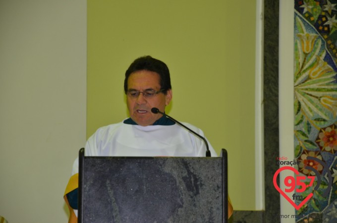 Padre Alexsandro completa dois anos de sacerdócio