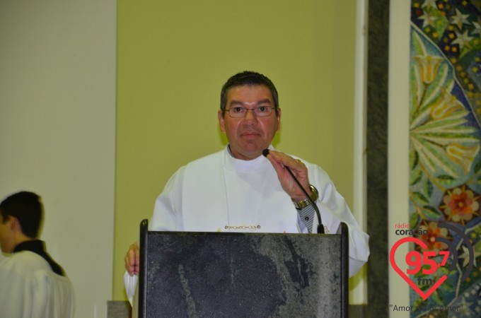 Padre Alexsandro completa dois anos de sacerdócio