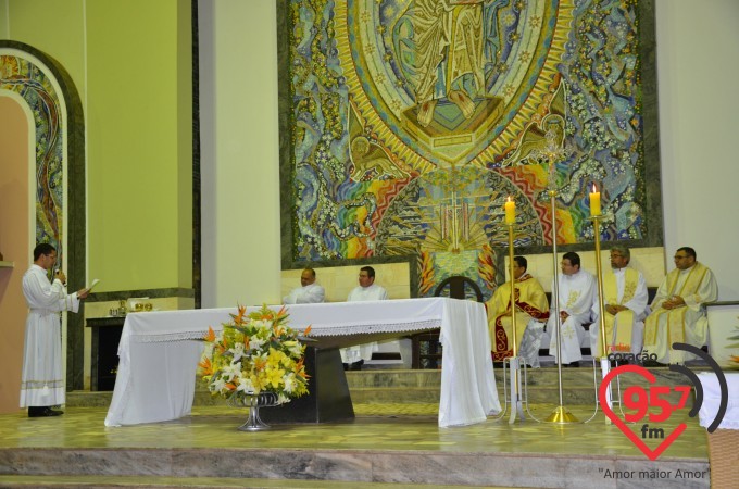 Padre Alexsandro completa dois anos de sacerdócio