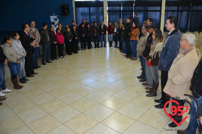 Aced realiza palestra motivacional com Valdir da Costa