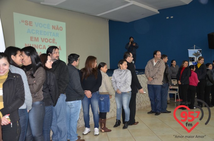 Aced realiza palestra motivacional com Valdir da Costa