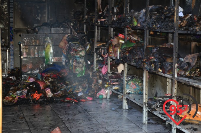 Incêndio em camelôs pode ter sido provocado