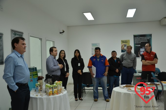 Sicoob realiza café da manhã para integração dos cooperados