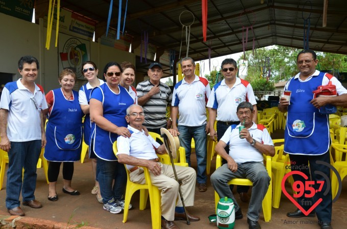 Colônia Paraguaia realiza almoço de confraternização