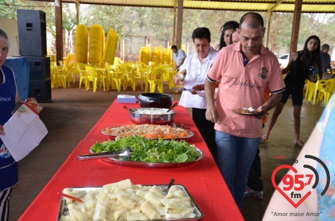 Colônia Paraguaia realiza almoço de confraternização