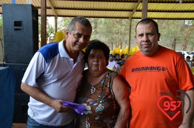 Colônia Paraguaia realiza almoço de confraternização