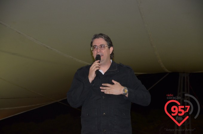 Show na praça Antonio João com Rodrigo Ferreira