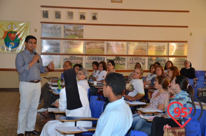 Ipad sedia escola catequética diocesana