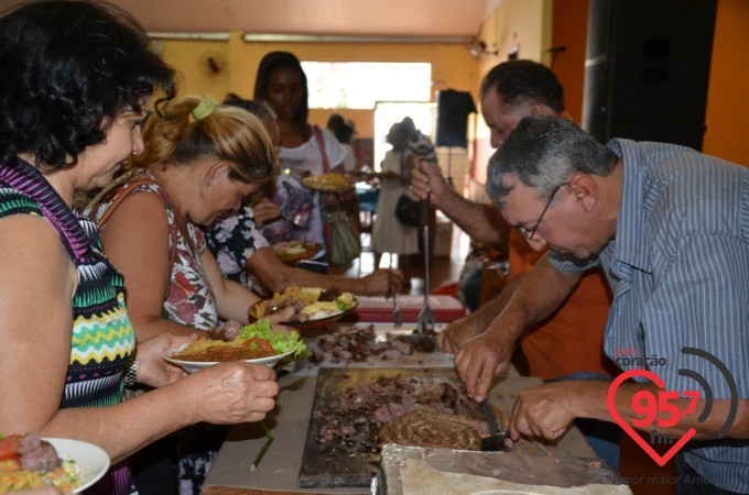 Santuário de Sta. Terezinha comemora antecipadamente o dia da Padroeira