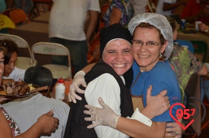 Santuário de Sta. Terezinha comemora antecipadamente o dia da Padroeira