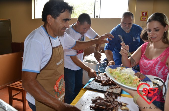 Santuário de Sta. Terezinha comemora antecipadamente o dia da Padroeira