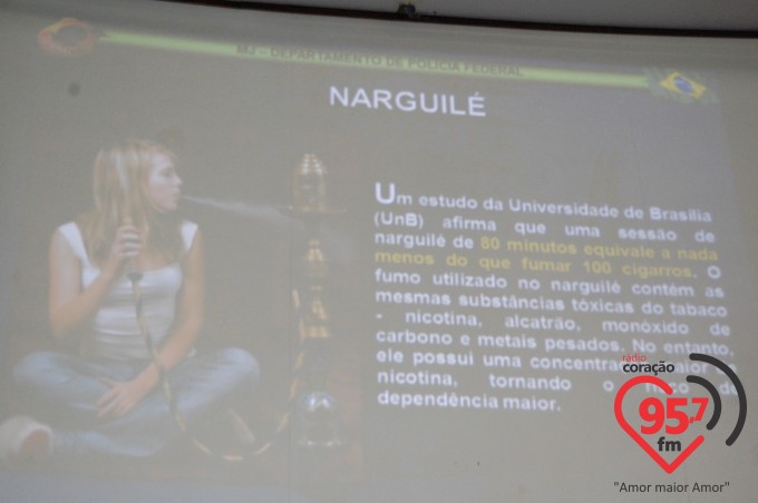Peritos da Policia Federal ministram palestra na escola Imaculada
