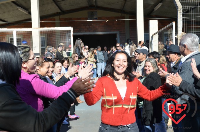 Participantes do acampamento embarcam no Santuário Padre Pio