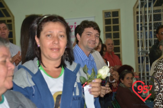 Paróquia Santa Teresinha celebra o dia da padroeira com encerramento da novena
