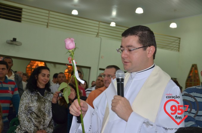 Paróquia Santa Teresinha celebra o dia da padroeira com encerramento da novena