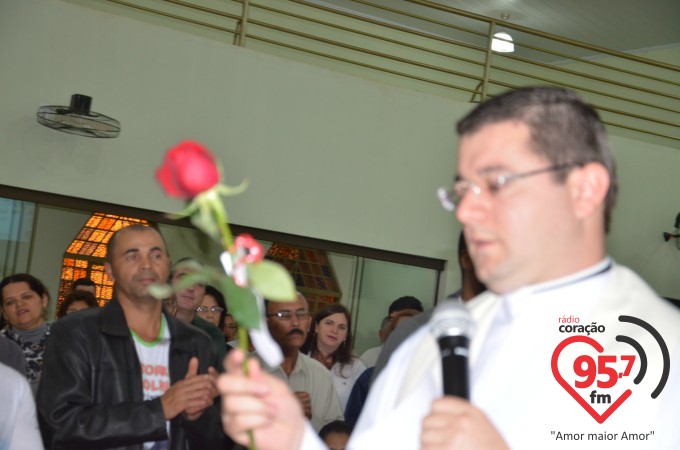 Paróquia Santa Teresinha celebra o dia da padroeira com encerramento da novena