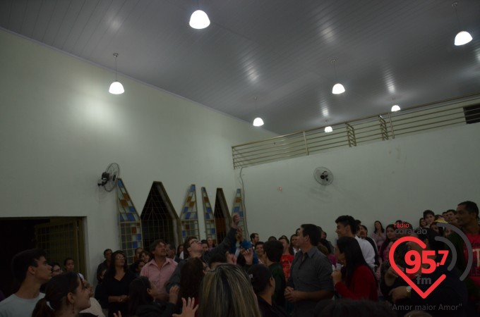 Paróquia Santa Teresinha celebra o dia da padroeira com encerramento da novena