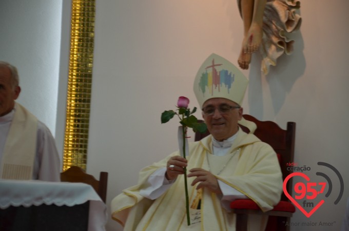 Paróquia Santa Teresinha celebra o dia da padroeira com encerramento da novena