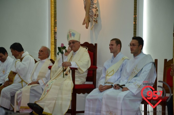 Paróquia Santa Teresinha celebra o dia da padroeira com encerramento da novena