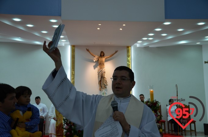 Paróquia Santa Teresinha celebra o dia da padroeira com encerramento da novena