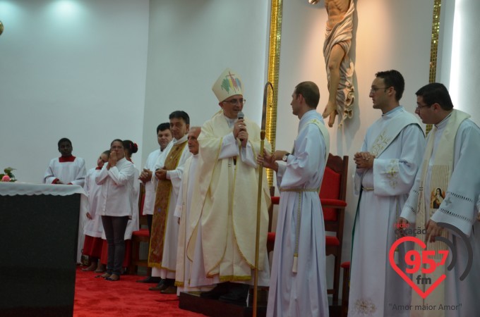 Paróquia Santa Teresinha celebra o dia da padroeira com encerramento da novena