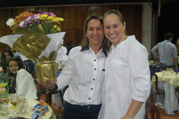 Escola Imaculada realiza jantar em homenagem aos professores
