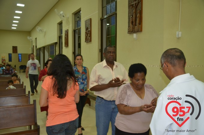 Paróquia Bom Jesus de Dourados celebra missa anual com membros do ECC
