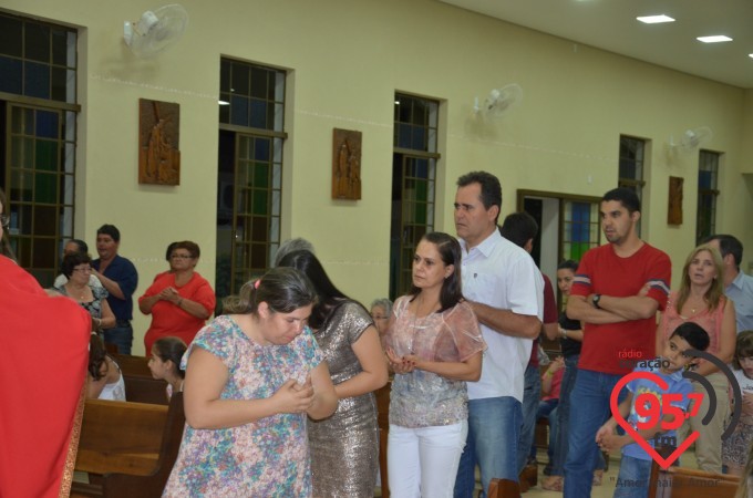 Paróquia Bom Jesus de Dourados celebra missa anual com membros do ECC