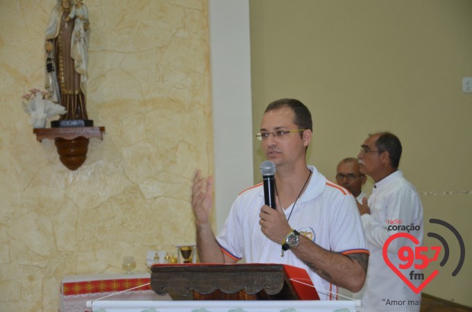 Paróquia Bom Jesus de Dourados celebra missa anual com membros do ECC
