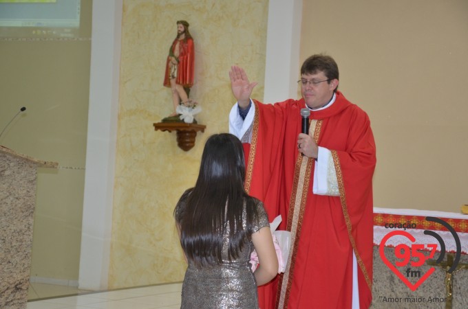 Paróquia Bom Jesus de Dourados celebra missa anual com membros do ECC