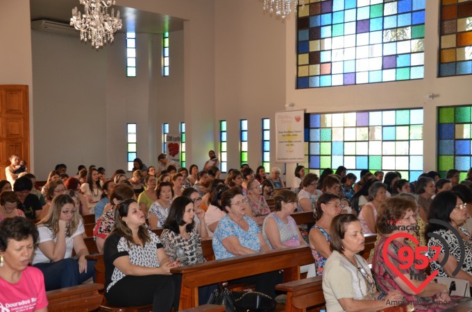 Igreja São Francisco realiza encontro de mulheres