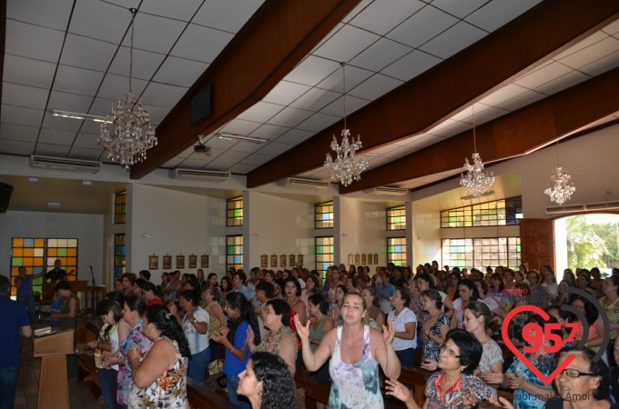 Igreja São Francisco realiza encontro de mulheres