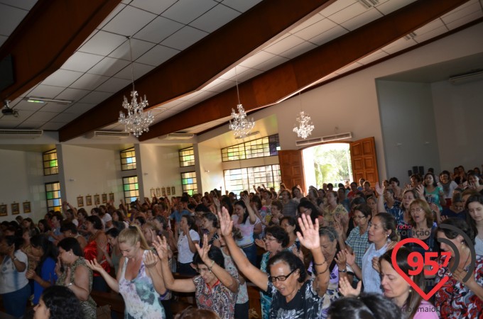 Igreja São Francisco realiza encontro de mulheres