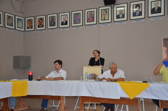 Rotary Club de Itaporã recebe visita de membros da Rádio Coração FM