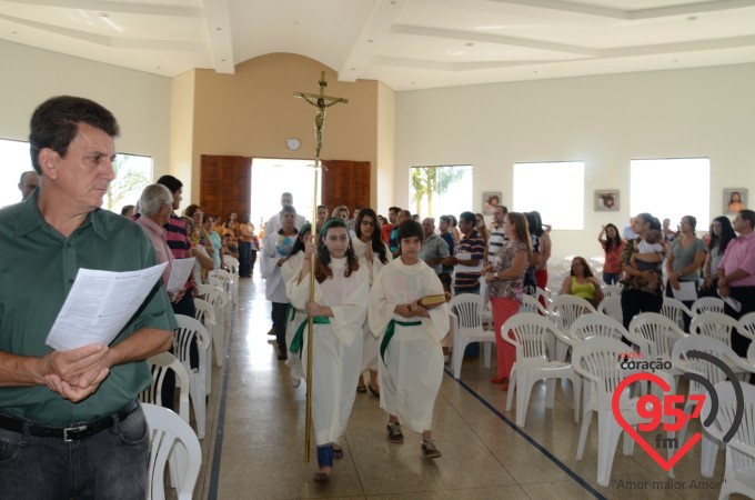 Igreja São Paulo Apóstolo celebra missa mensal com equipistas