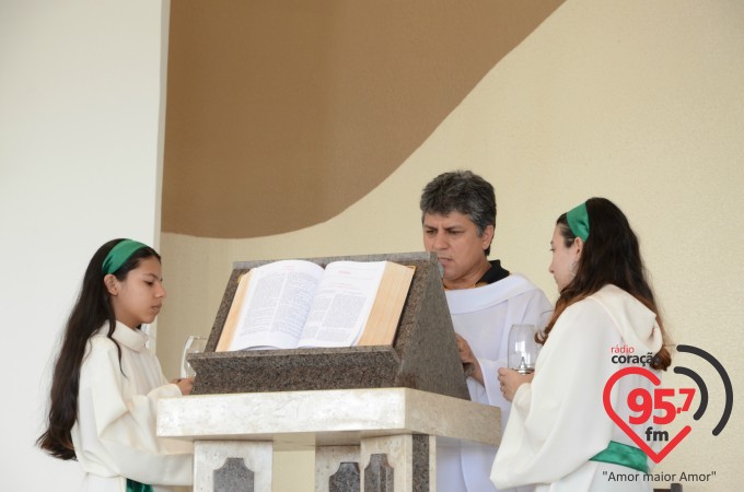 Igreja São Paulo Apóstolo celebra missa mensal com equipistas