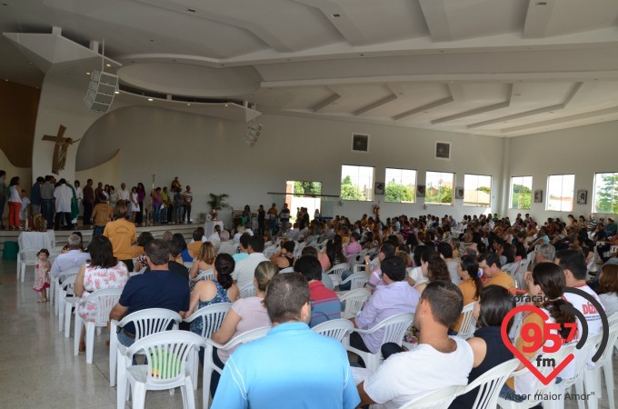 Igreja São Paulo Apóstolo celebra missa mensal com equipistas