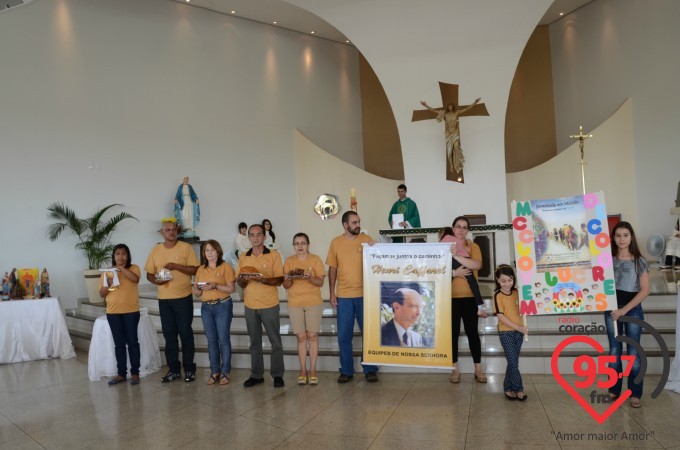 Igreja São Paulo Apóstolo celebra missa mensal com equipistas