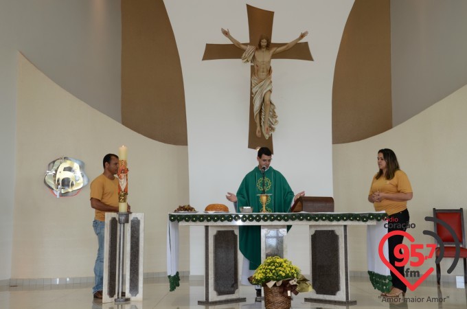Igreja São Paulo Apóstolo celebra missa mensal com equipistas