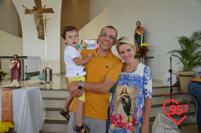 Igreja São Paulo Apóstolo celebra missa mensal com equipistas
