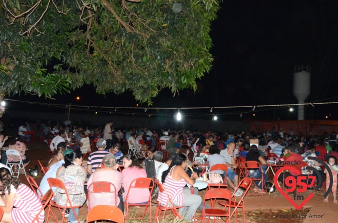 Toca de Assis realiza show de prêmios