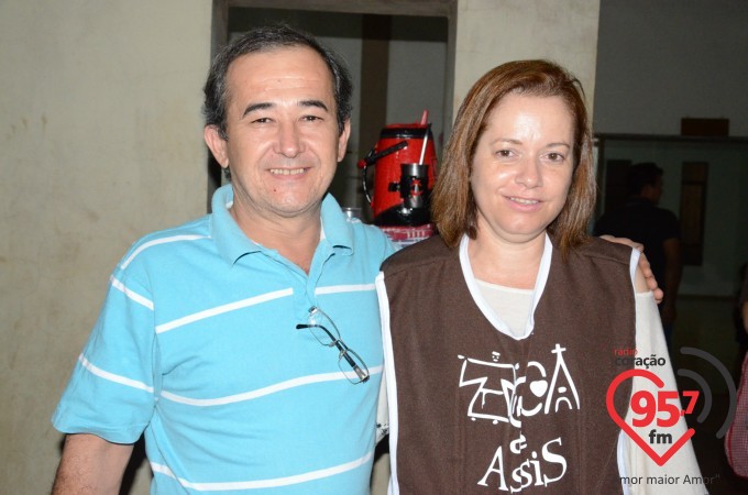 Toca de Assis realiza show de prêmios