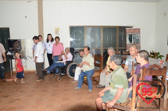 Toca de Assis realiza show de prêmios