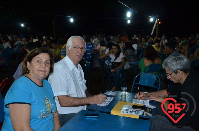 Toca de Assis realiza show de prêmios