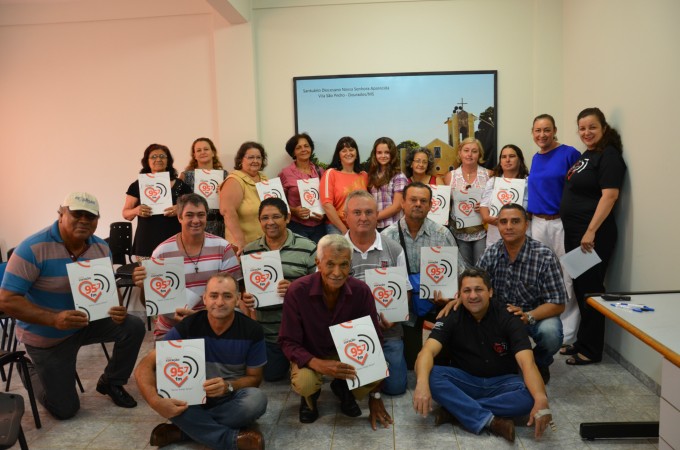 Arrecadadores visitam a Rádio Coração FM