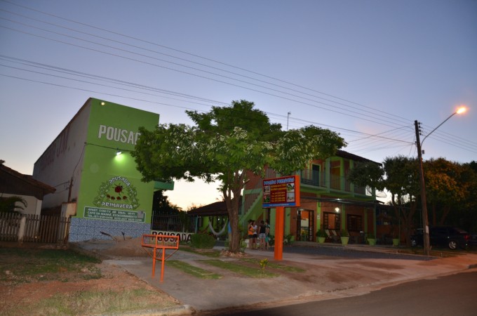 Integrantes da Rádio Coração visitam contribuintes em Bonito
