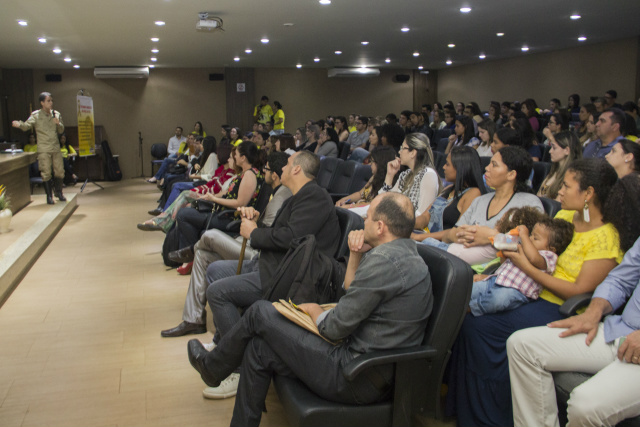 As atividades do curso serão ministradas pelo professor Edilson dos Reis
