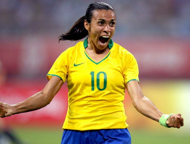 Marta venceu prêmio de melhor jogadora do mundo nos últimos quatro anos e concorre de novo  (Foto: AFP)