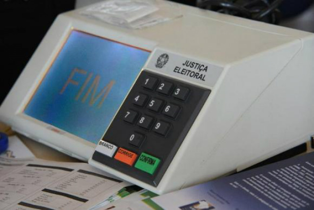 Segundo o Tribunal Superior Eleitoral (TSE), em todo o país, mais de 1,8 milhão de eleitores estão com seus títulos irregularesArquivo/Elza Fiúza/Agência Brasil